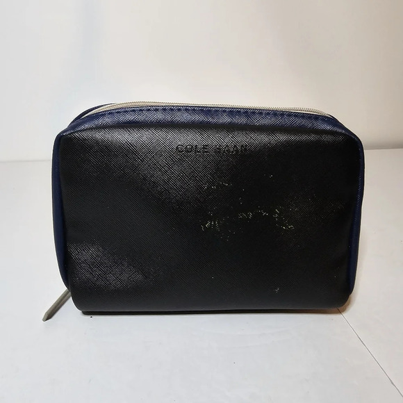 COLE HAAN AMERICAN AIRLINES ZERO GRAND toiletry bag black and blue zip - Picture 1 of 9